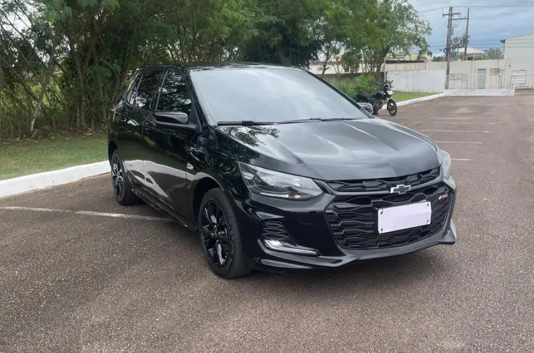 Chevrolet Onix RS turbo 2022/2023 é anunciado com 43 mil km em Porto Velho