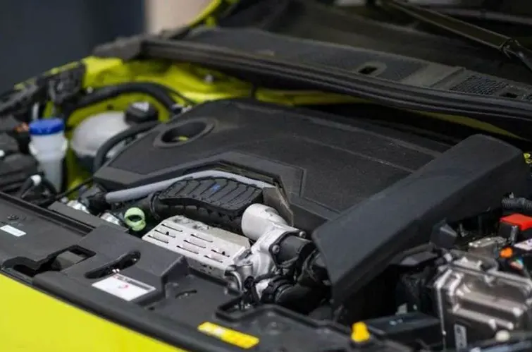 Motor Peugeot com correia banhada a óleo ganha kit que substitui sistema por corrente metálica
