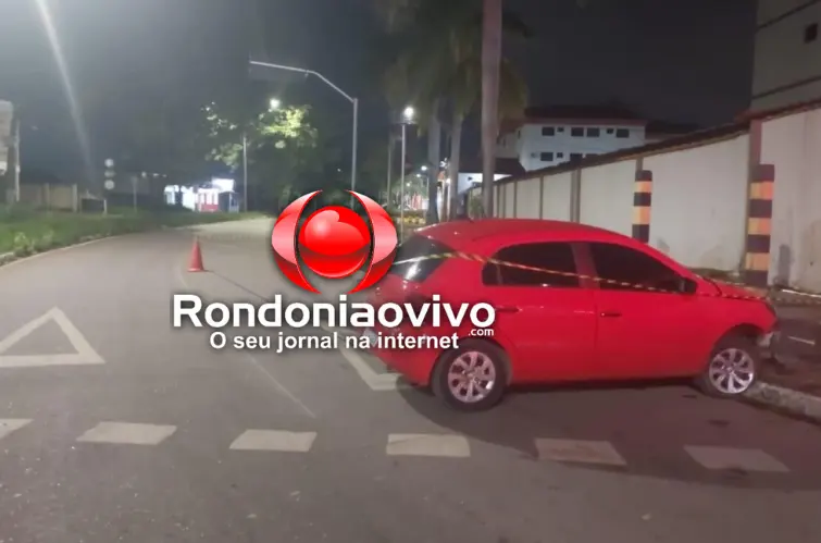 Motorista embriagado atravessa rotatória e bate em muro de condomínio em Porto Velho