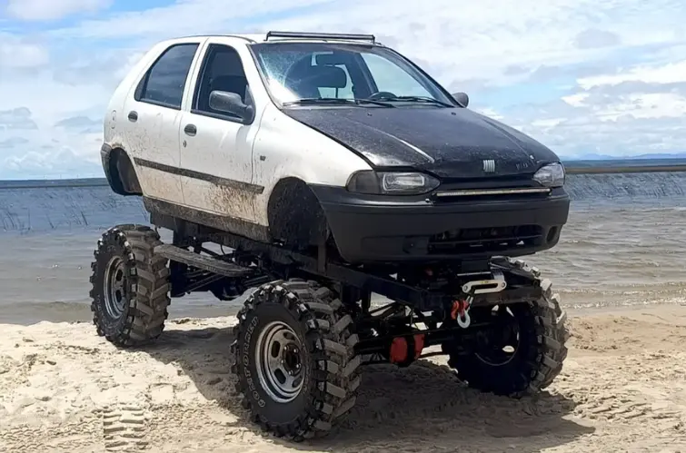 Fiat Palio 4x4 com motor AP nasce de pedido da namorada