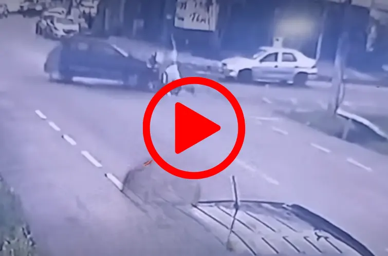 Vídeo mostra mulher caindo dentro de bueiro após acidente no Centro de Porto Velho