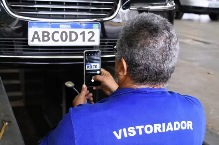 Projeto de lei prevê vistoria obrigatória para carros com mais de cinco anos