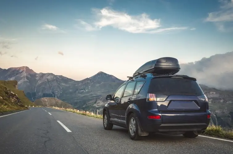 Viajou de carro? Veja o que revisar e limpar para evitar problemas