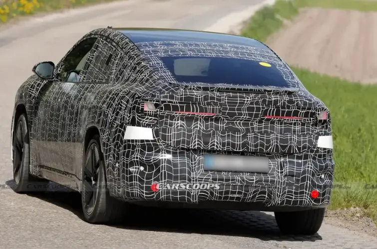 Novo BMW iX4 deve superar 700 km de autonomia e entregar até 463 cv