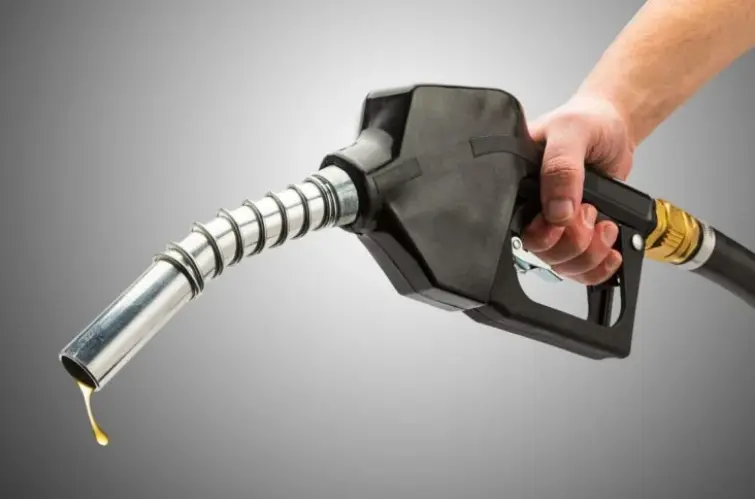 Guerra no Oriente Médio pode pressionar gasolina e diesel no Brasil