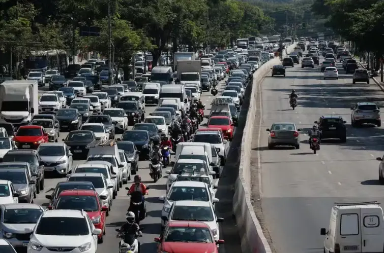 Brasil registra o maior volume de financiamento de veículos em 18 anos
